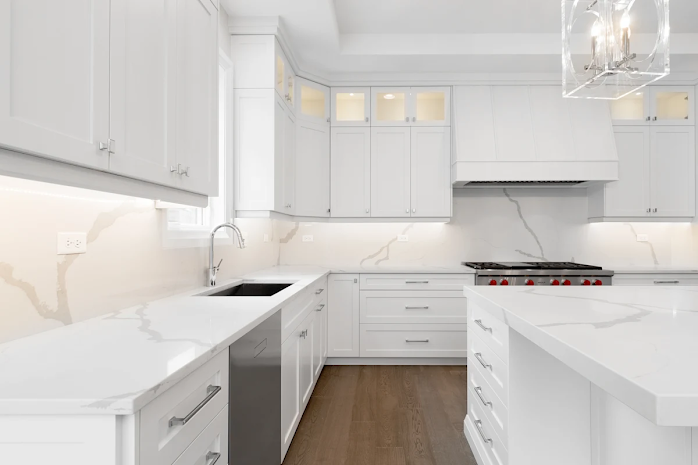 White Shaker Kitchen Cabinets Adds Elegance and Value to Your Home