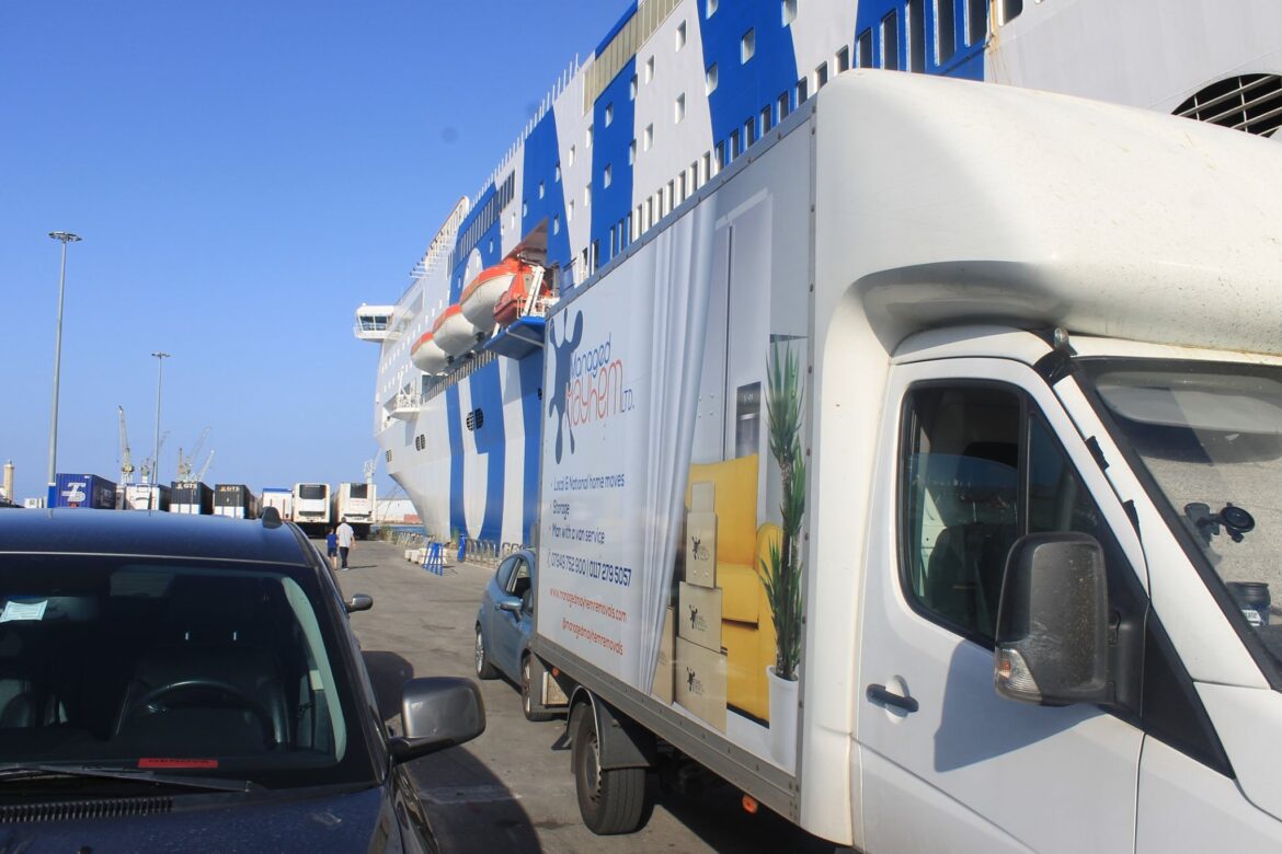 How to Choose the Best Bristol Removals Company